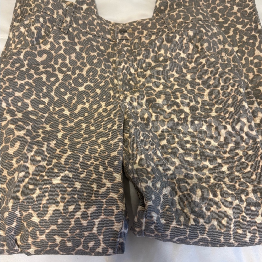 Wild Fable Cheetah Print Pants in Gray and Cream